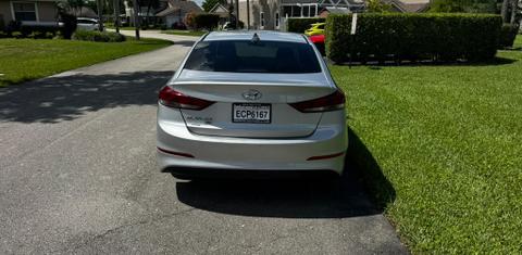 Hyundai Elantra 2017
