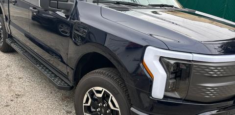 Ford F-150 Lightning 2023