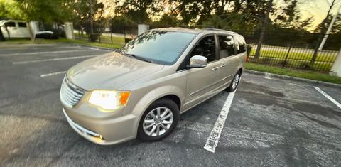 Chrysler Town & Country 2016
