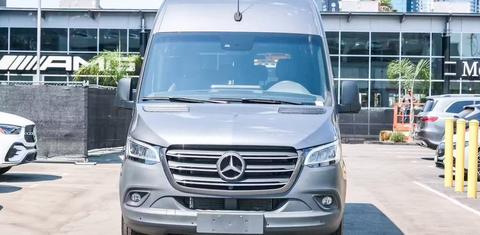 Mercedes-Benz Sprinter 2024