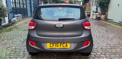 Hyundai i10 2015