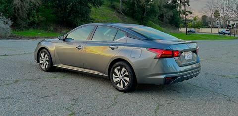 Nissan Altima 2022