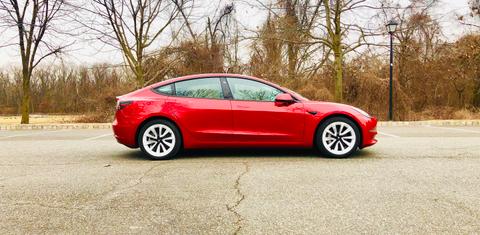 Tesla Model 3 2022