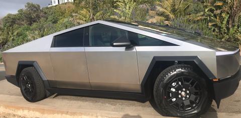 Tesla Cybertruck 2024
