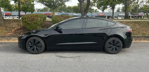 Tesla Model 3 2025