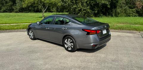Nissan Altima 2024