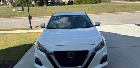 Nissan Altima 2020