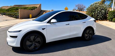 Tesla Model Y 2026