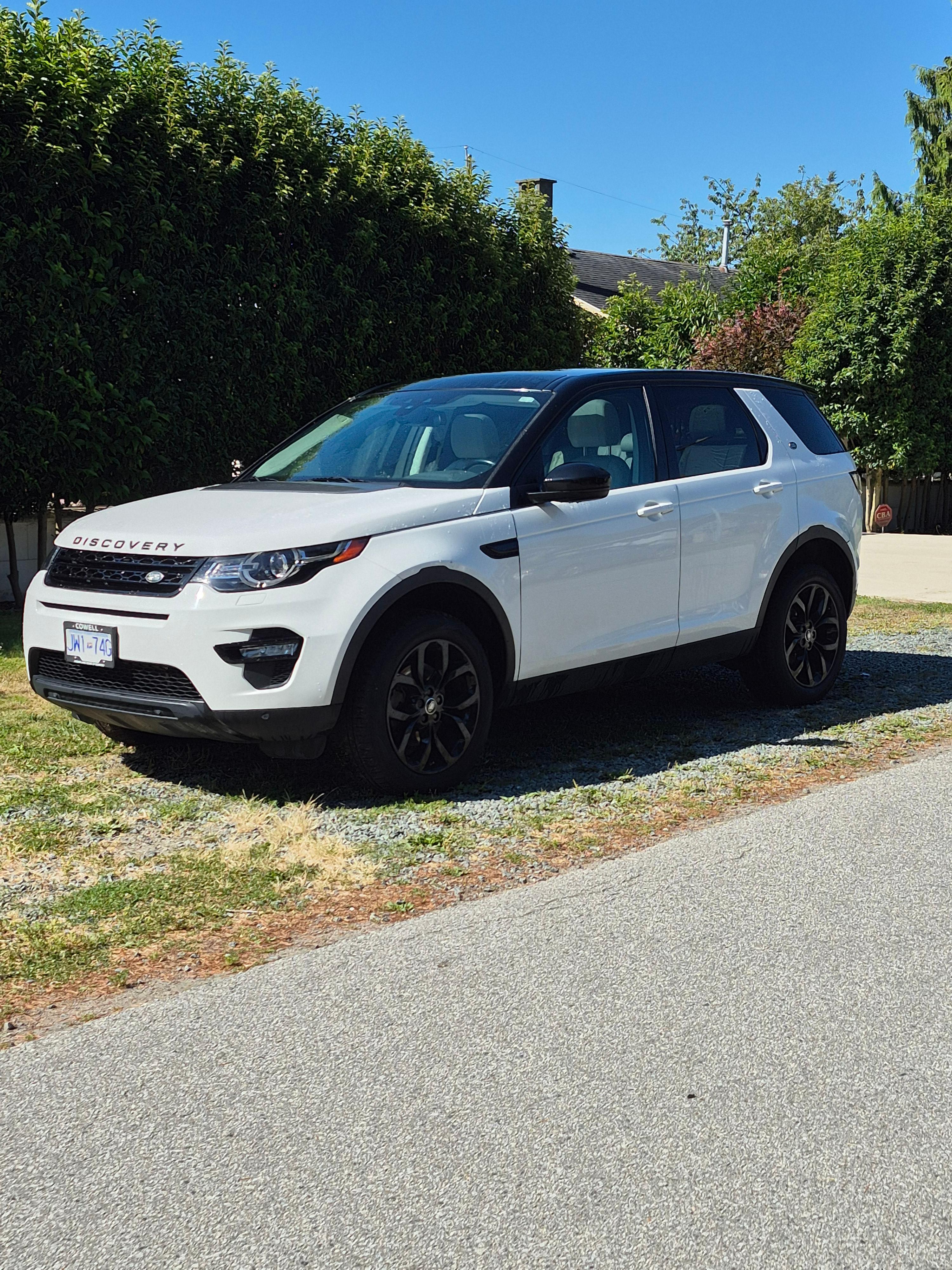 Land Rover Discovery Sport 2016 à 