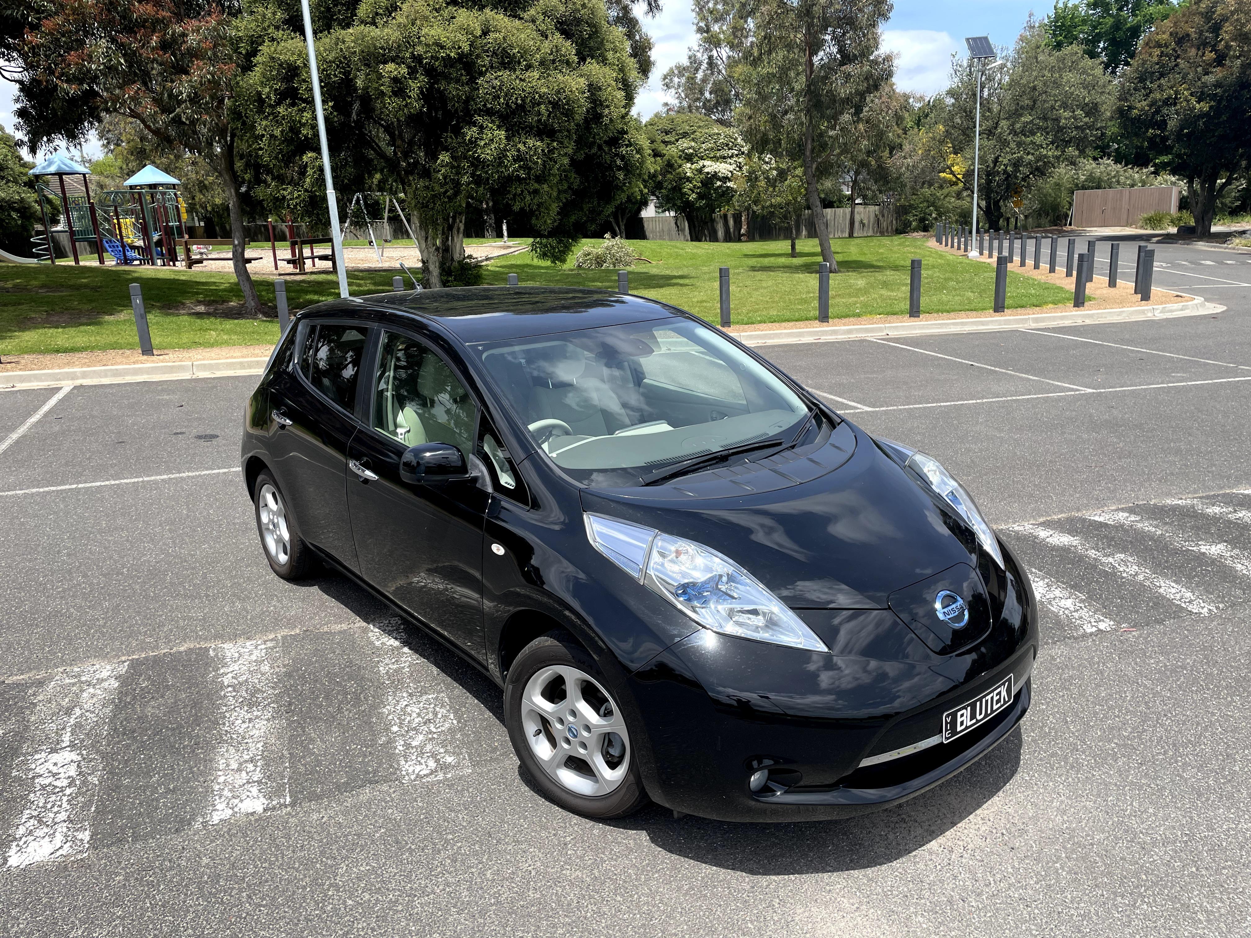 Nissan LEAF 2016 in 