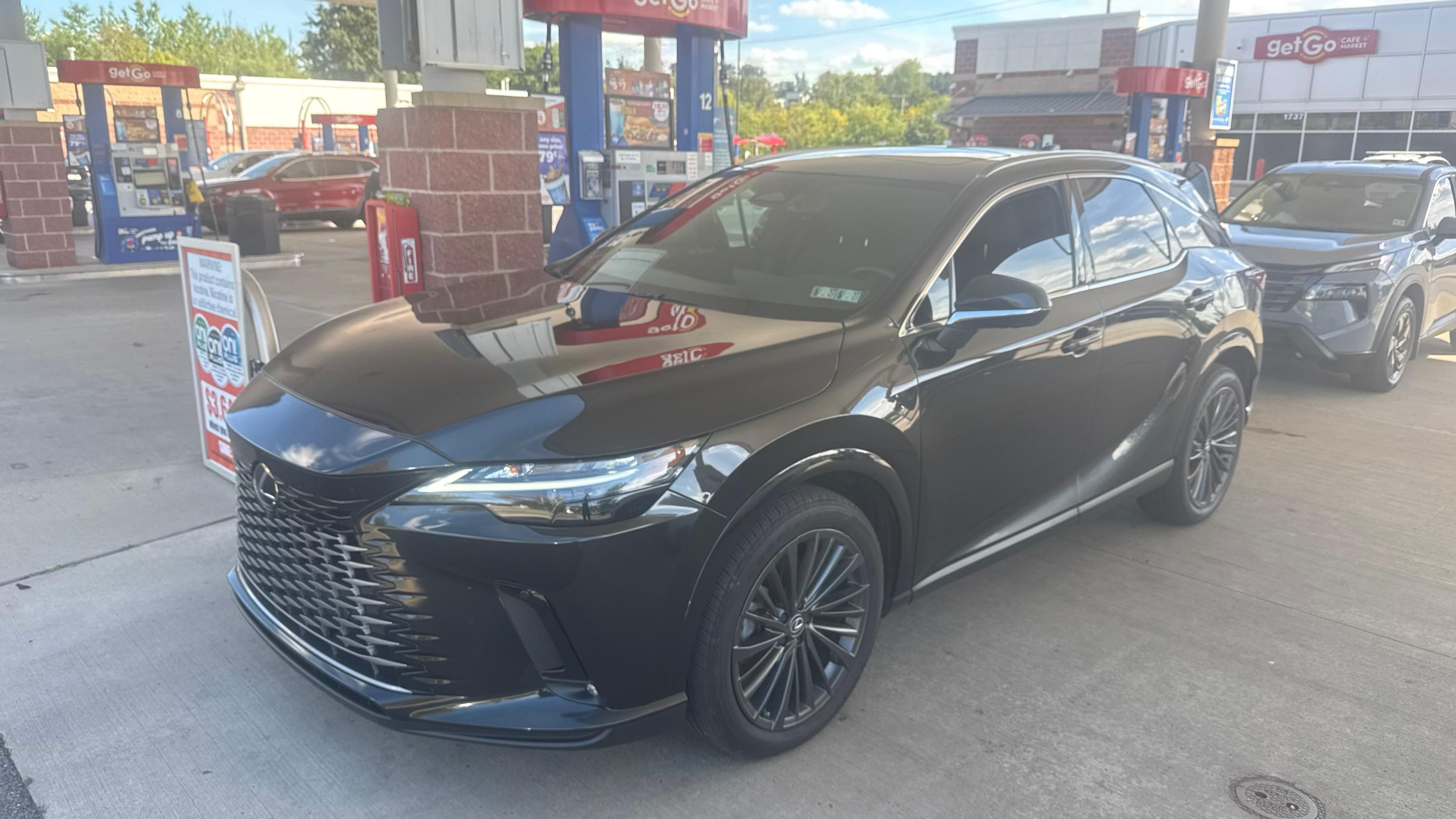 Lexus RX 2025 in Cranberry Township, PA