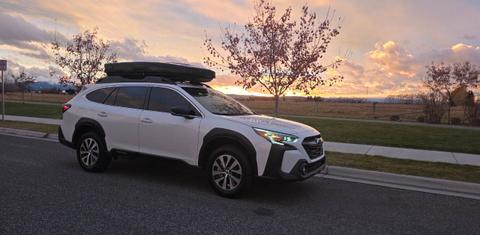 Subaru Outback 2025