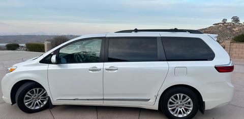 Toyota Sienna 2017