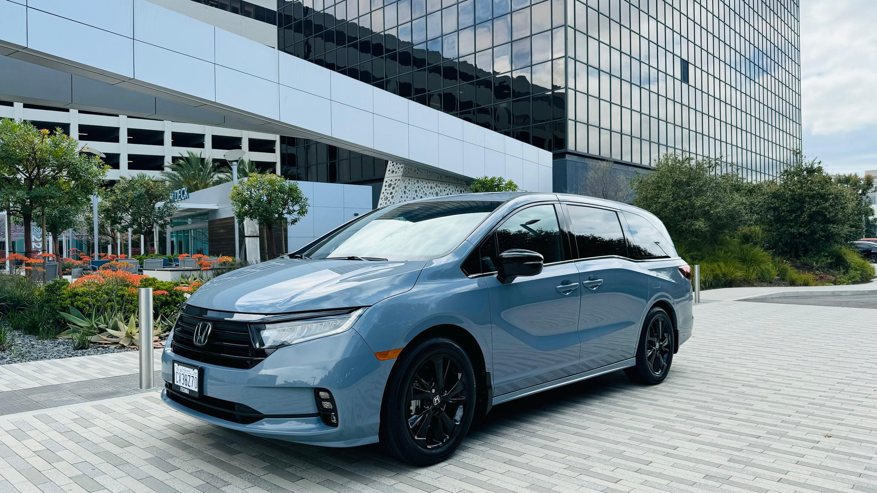 Honda Odyssey 2024 in Inglewood, CA
