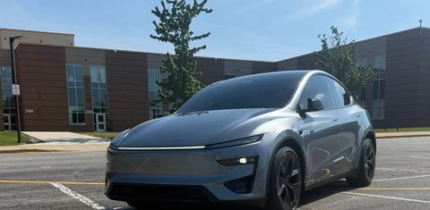 Tesla Model Y 2026