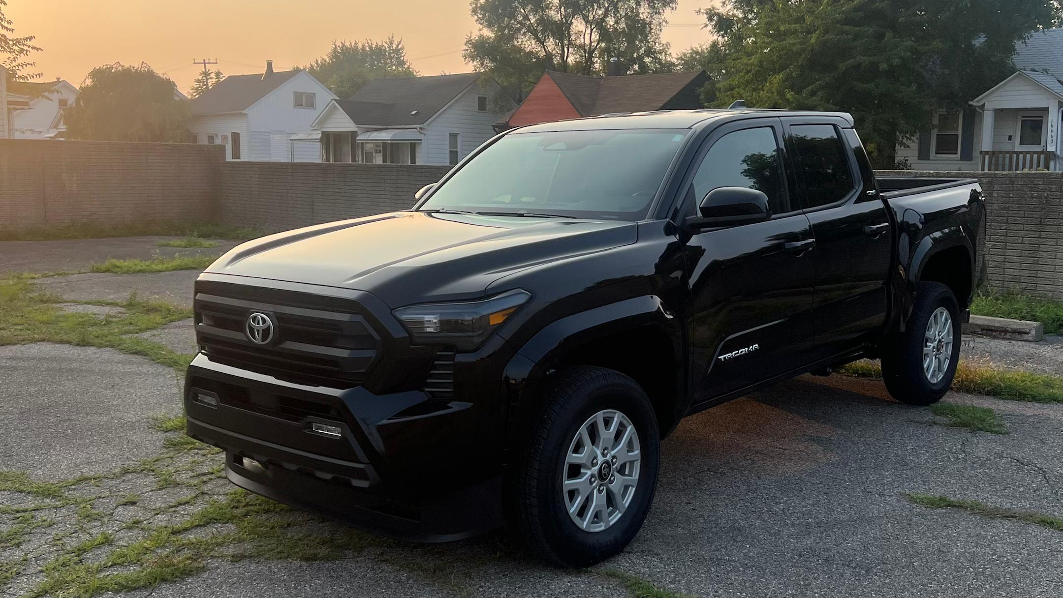 Toyota Tacoma 2025 in Roseville, MI