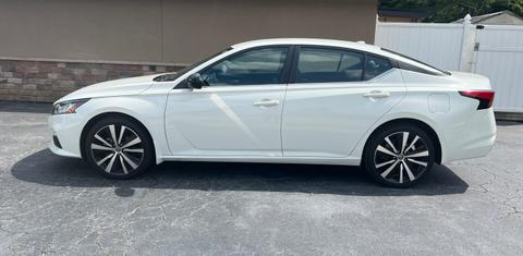 Nissan Altima 2021