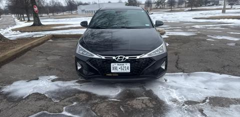 Hyundai Elantra 2019