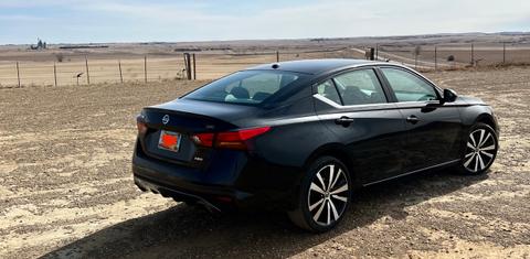 Nissan Altima 2019