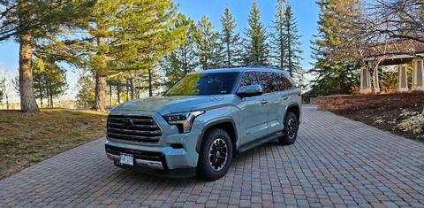 Toyota Sequoia 2023