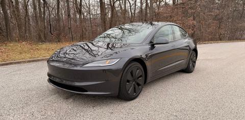 Tesla Model 3 2025