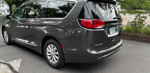 Chrysler Pacifica 2017