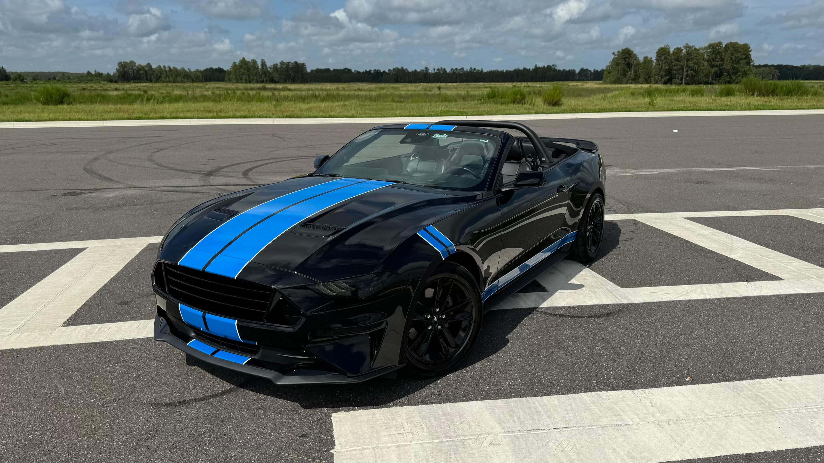 Ford Mustang 2021 in Lutz, FL