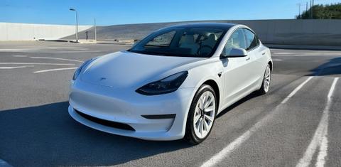 Tesla Model 3 2021