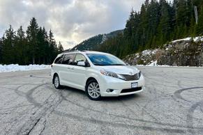 Toyota Sienna 2017 à Vancouver