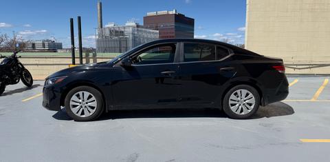 Nissan Sentra 2024
