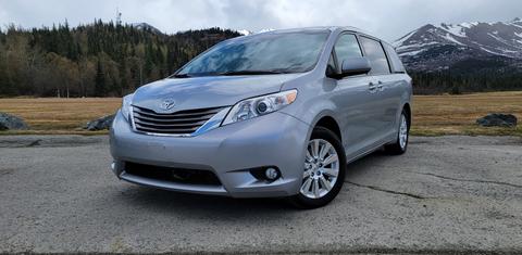 Toyota Sienna 2015