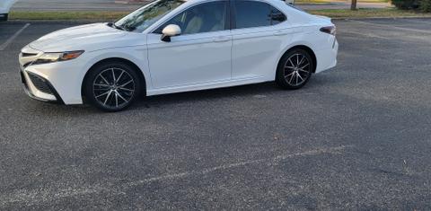 Toyota Camry 2021