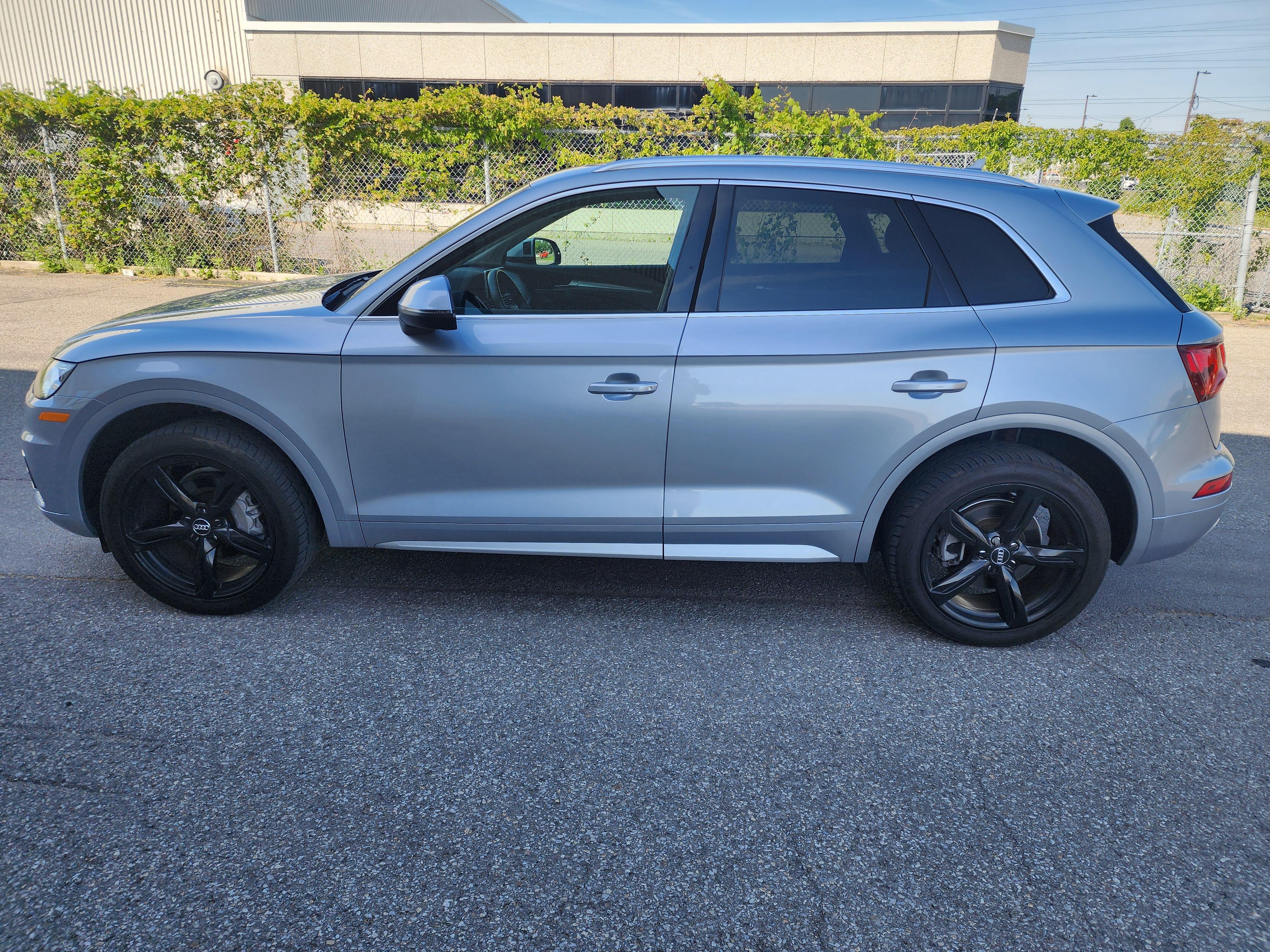 Audi Q5 2020 in Kirkland, QC