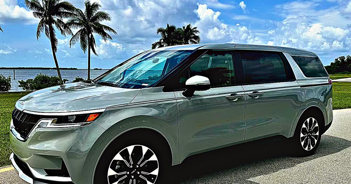 Kia Carnival 2024 rental in Fort Myers, FL by Tracy | Turo