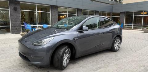 Tesla Model Y 2023