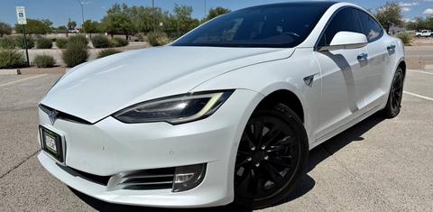 Tesla Model S 2018