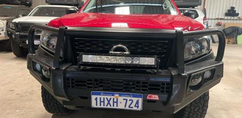 Nissan NAVARA 2023