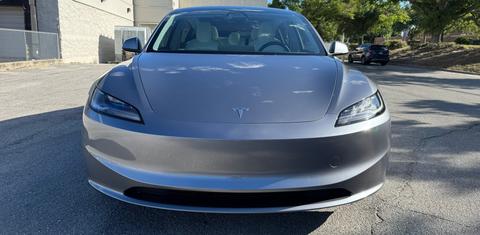 Tesla Model 3 2025