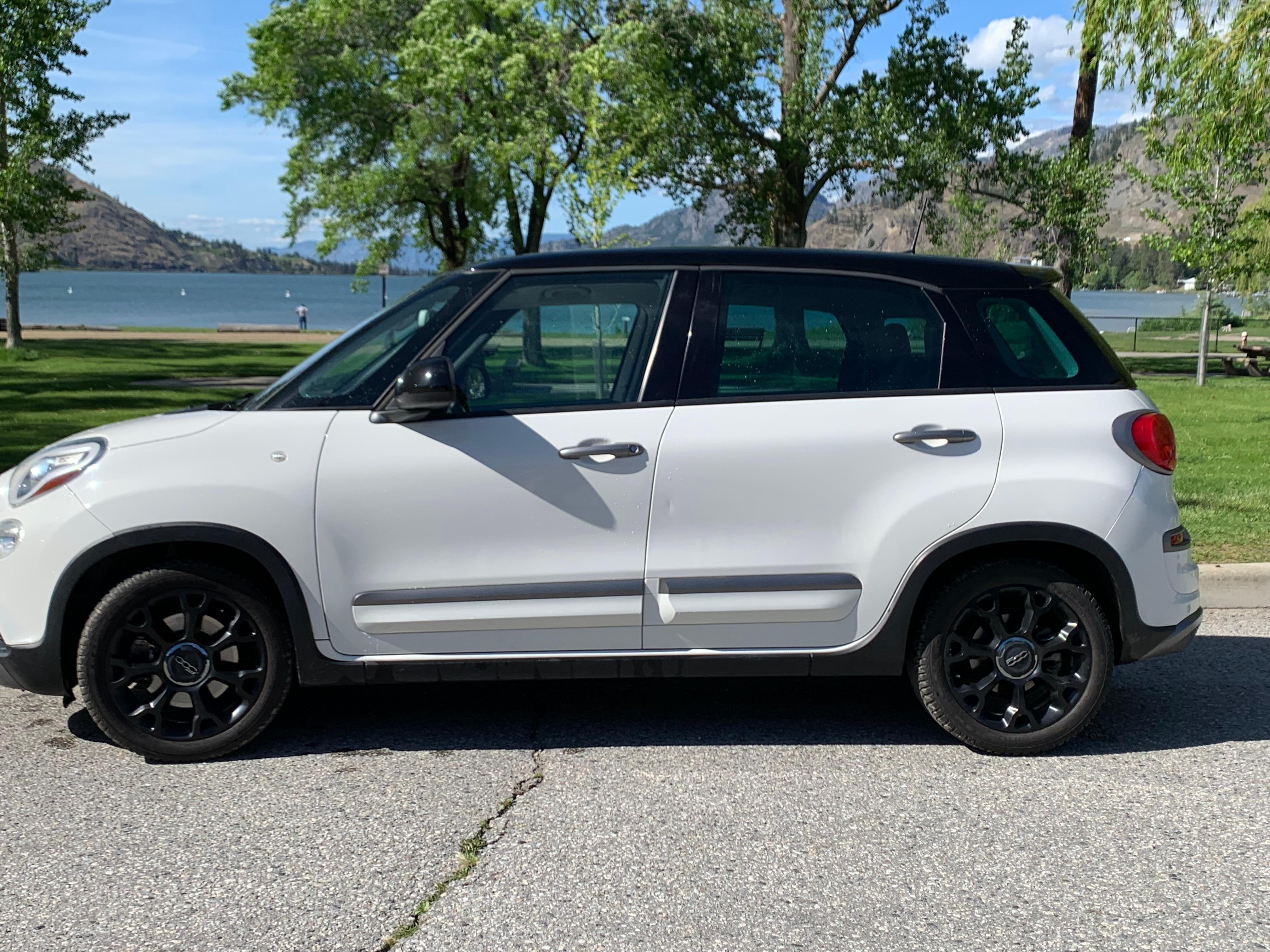 FIAT 500L 2018 in Okanagan Falls, BC