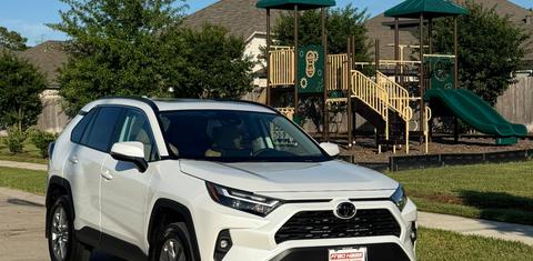 Toyota RAV4 2025