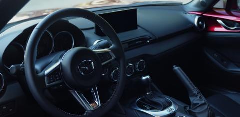 Mazda MX-5 Miata RF 2025