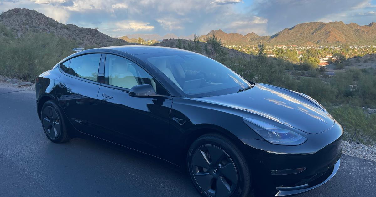 Tesla Model 3 2023 rental in Phoenix, AZ by Jonathan T. Turo