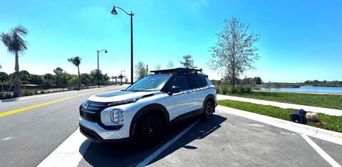 Mitsubishi Outlander 2025
