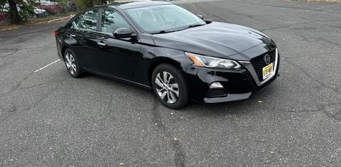Nissan Altima 2019
