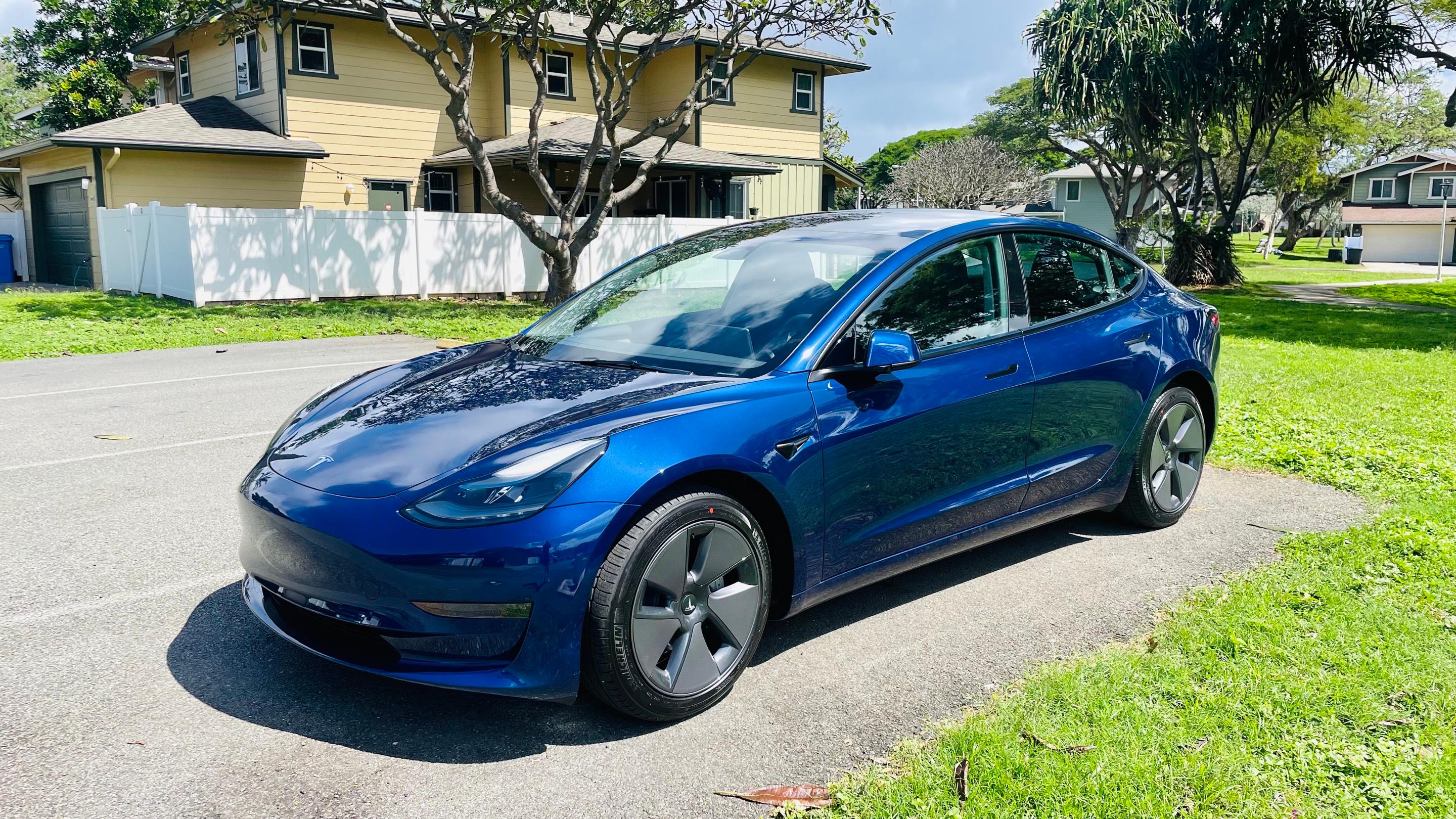 Tesla Model 3 2023 in Honolulu, HI