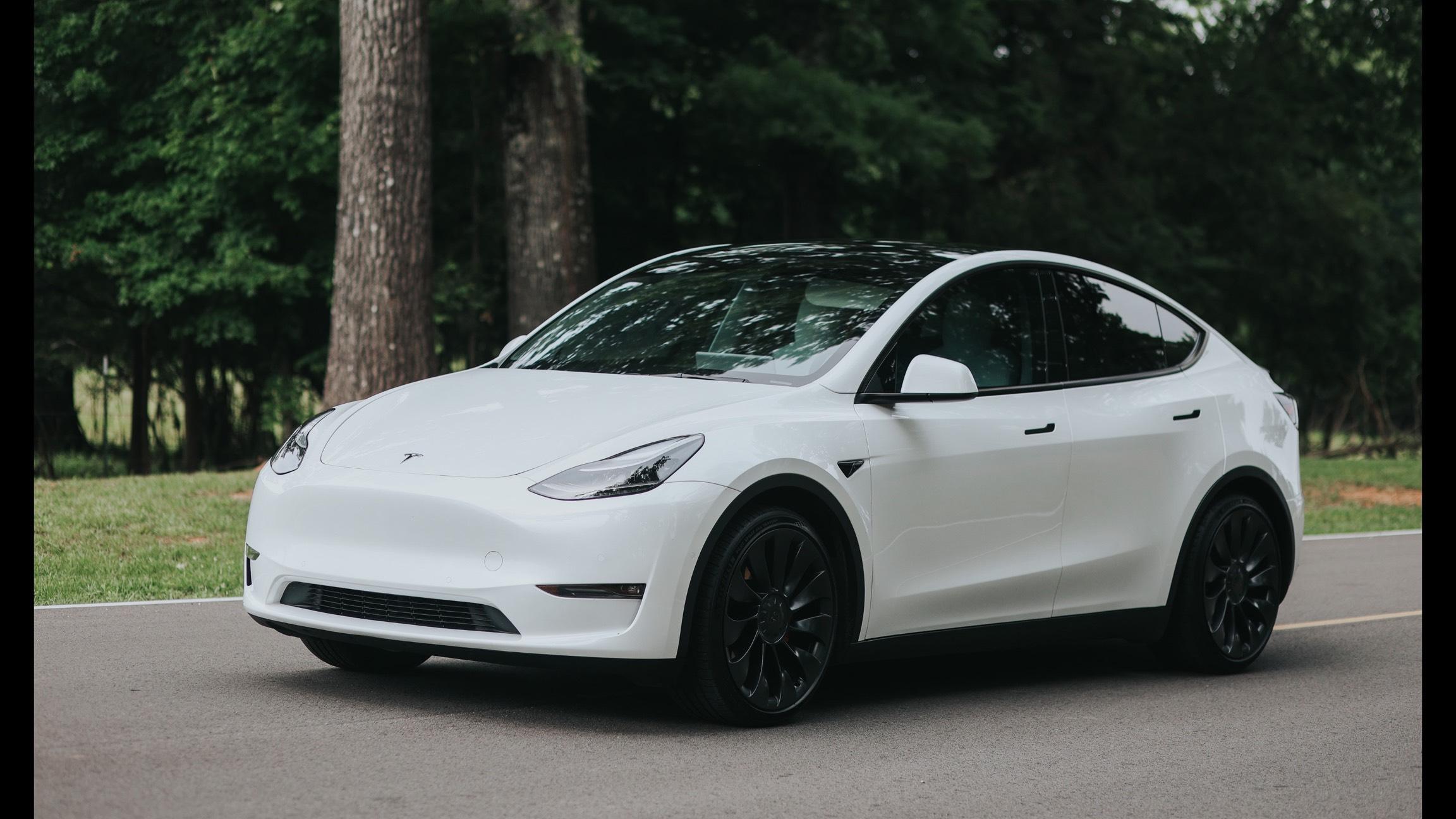 Tesla Model Y 2022 in Bessemer, AL