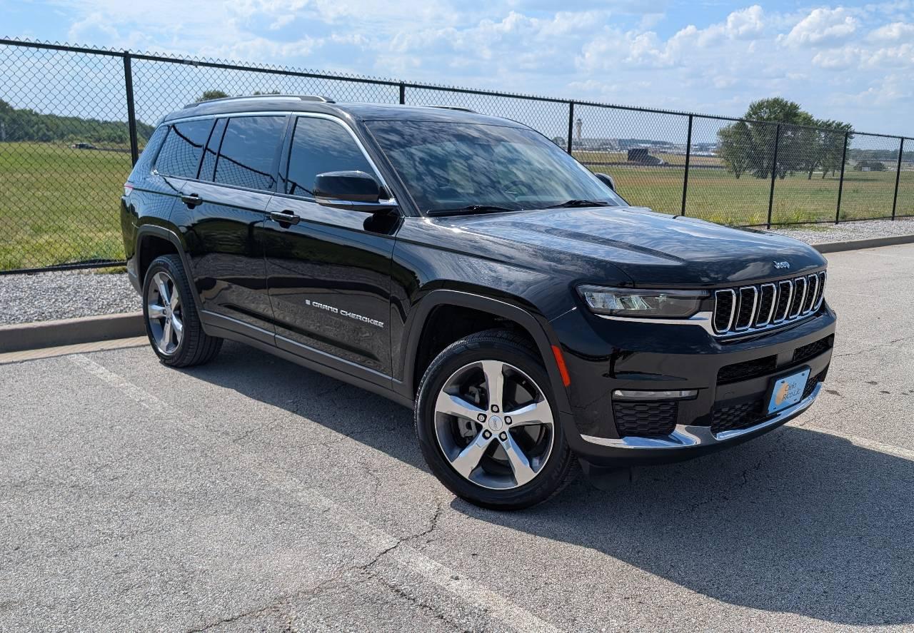 Jeep Grand Cherokee L 2021 in Gladstone, MO
