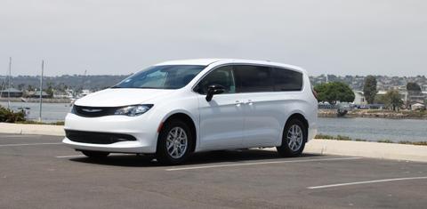 Chrysler Pacifica 2026