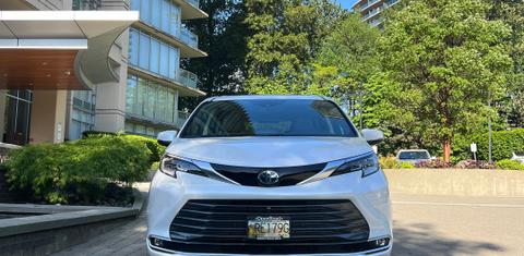 Toyota Sienna 2024