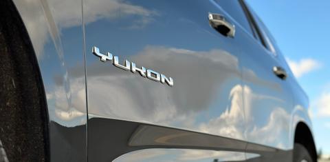 GMC Yukon 2024